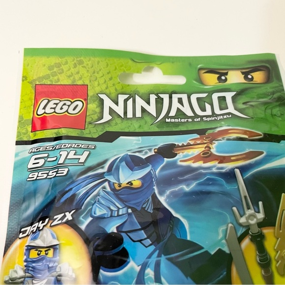 Lego Ninjago Jay ZX Booster Pack 9553 - Picture 5 of 9